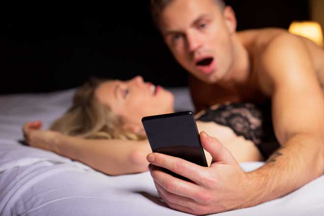 Using Smartphone During Sex